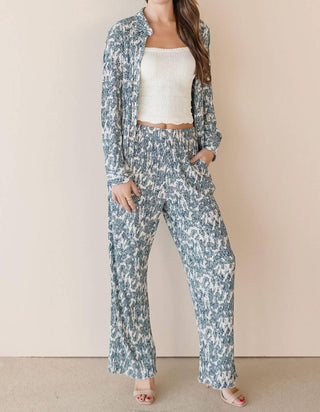 Gentle Fawn - Sheila Button Down