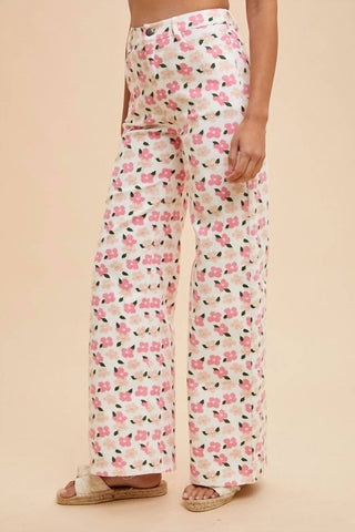 Anniewear - Daisy Denim Floral Jeans