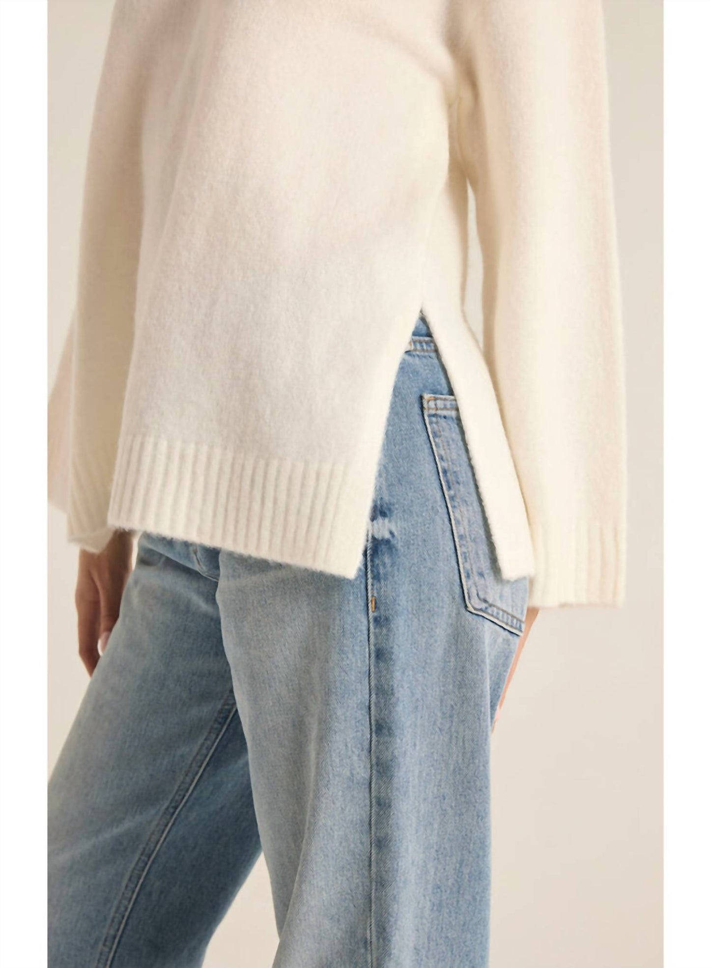 Z Supply - Modern V Neck Sweater