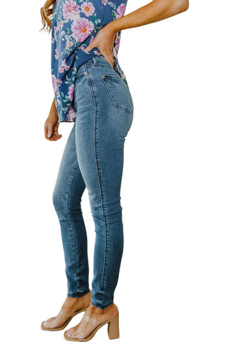 Judy Blue - Juny Hi-Waist Skinny Jeans