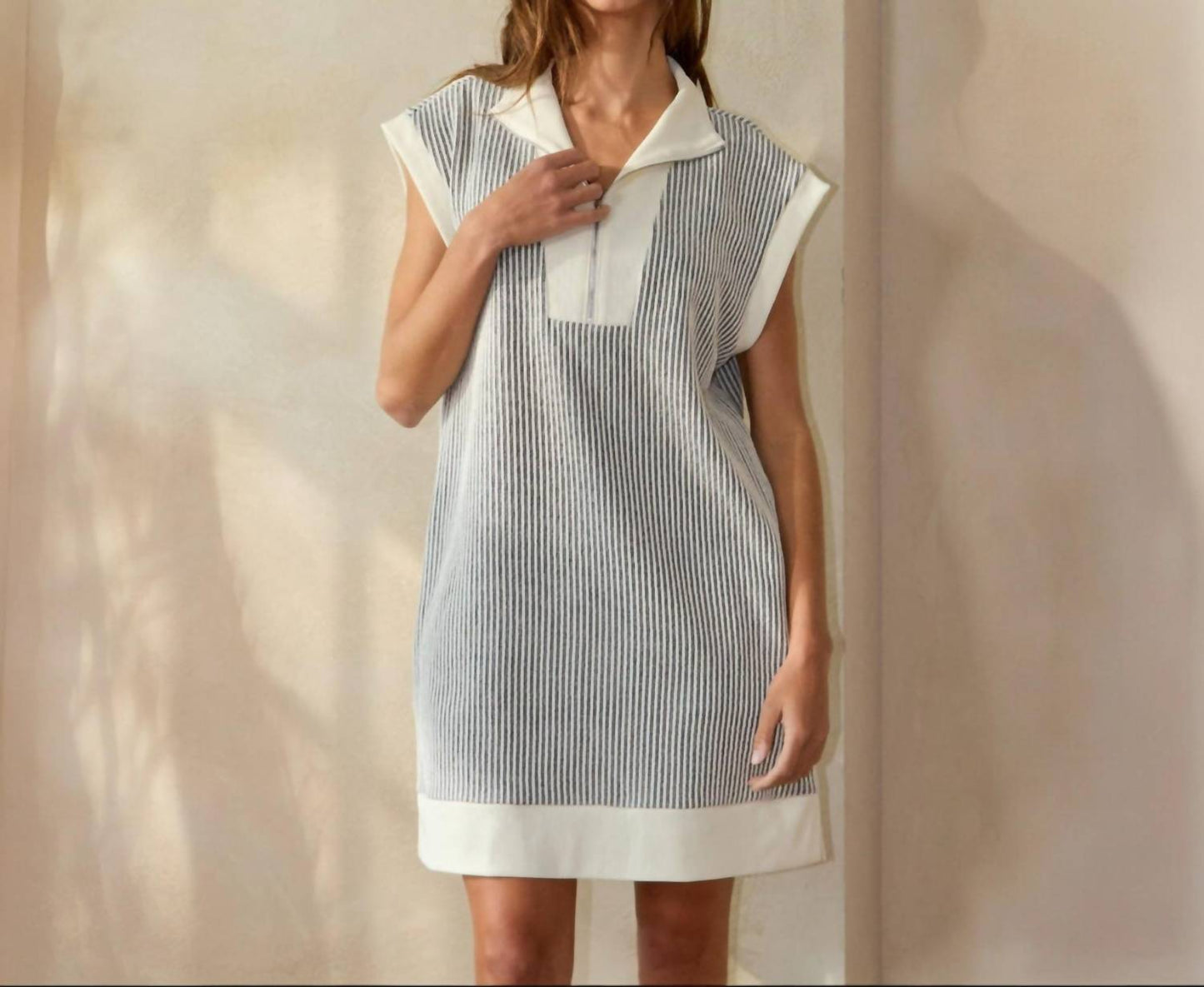 Bucketlist - Zip-up Textured Mini Dress