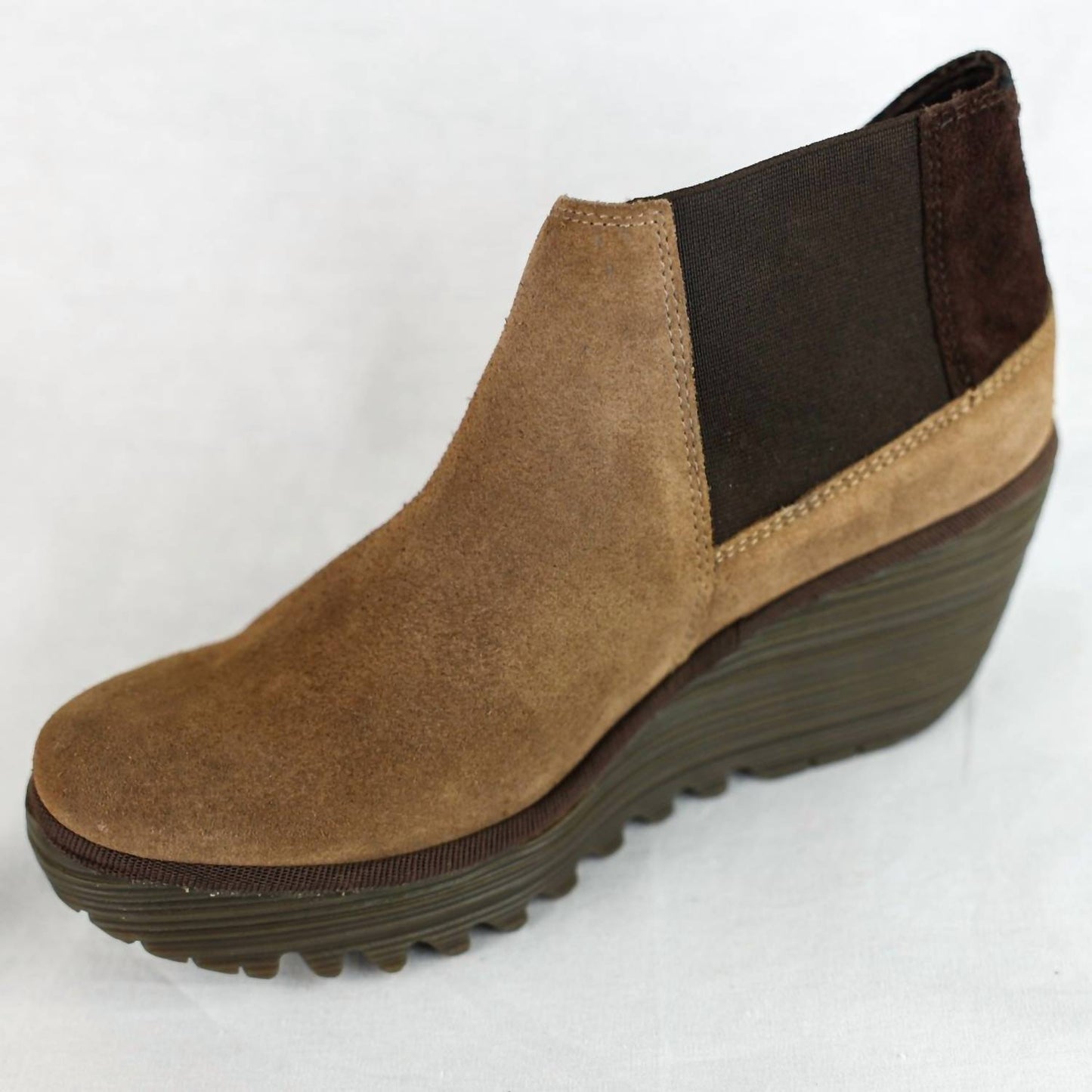 Fly London - Women Yego Wedge Ankle Bootie