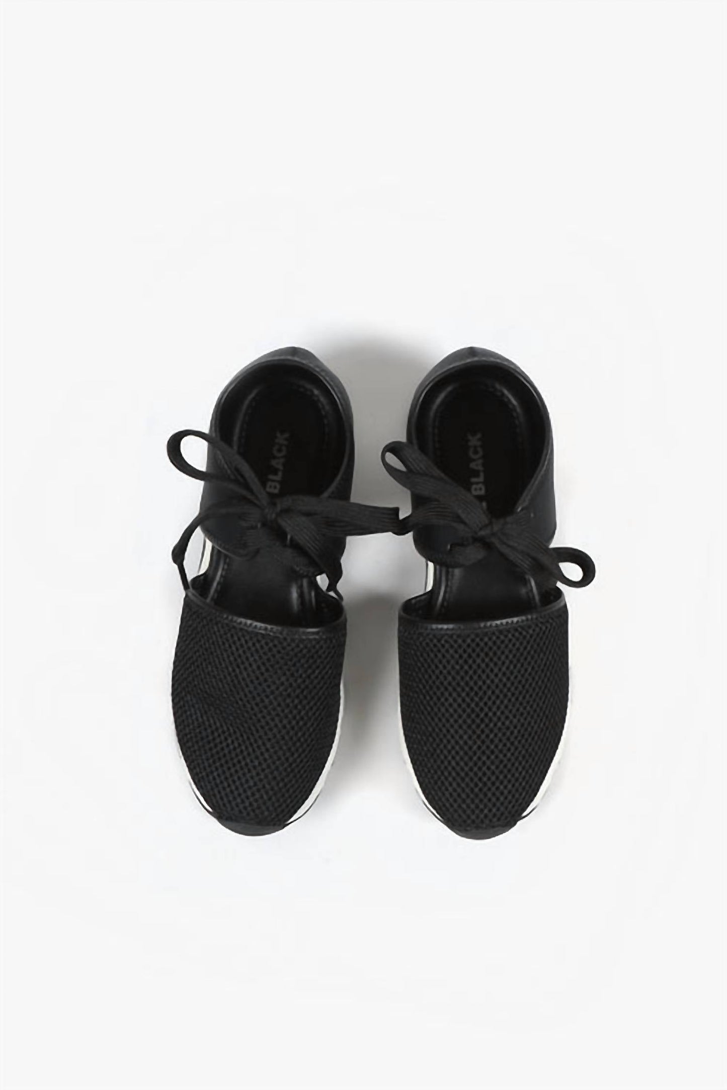 All Black - Women's Amazing Mesh Sneakers