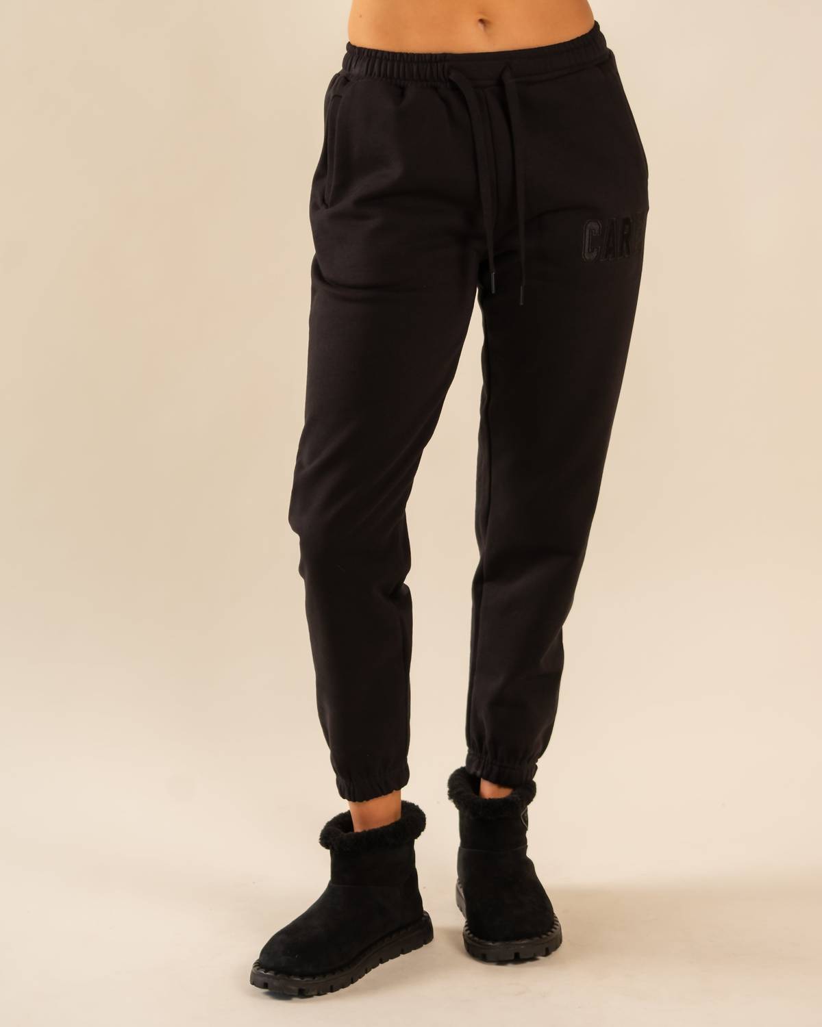 Care Tucker - Care Classic Sweatpants