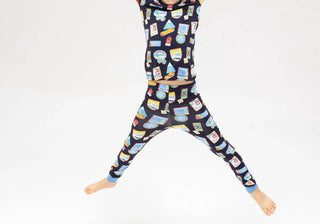 Angel Dear - Kid's Vintage Ski Patches Long Sleeve Loungewear Set