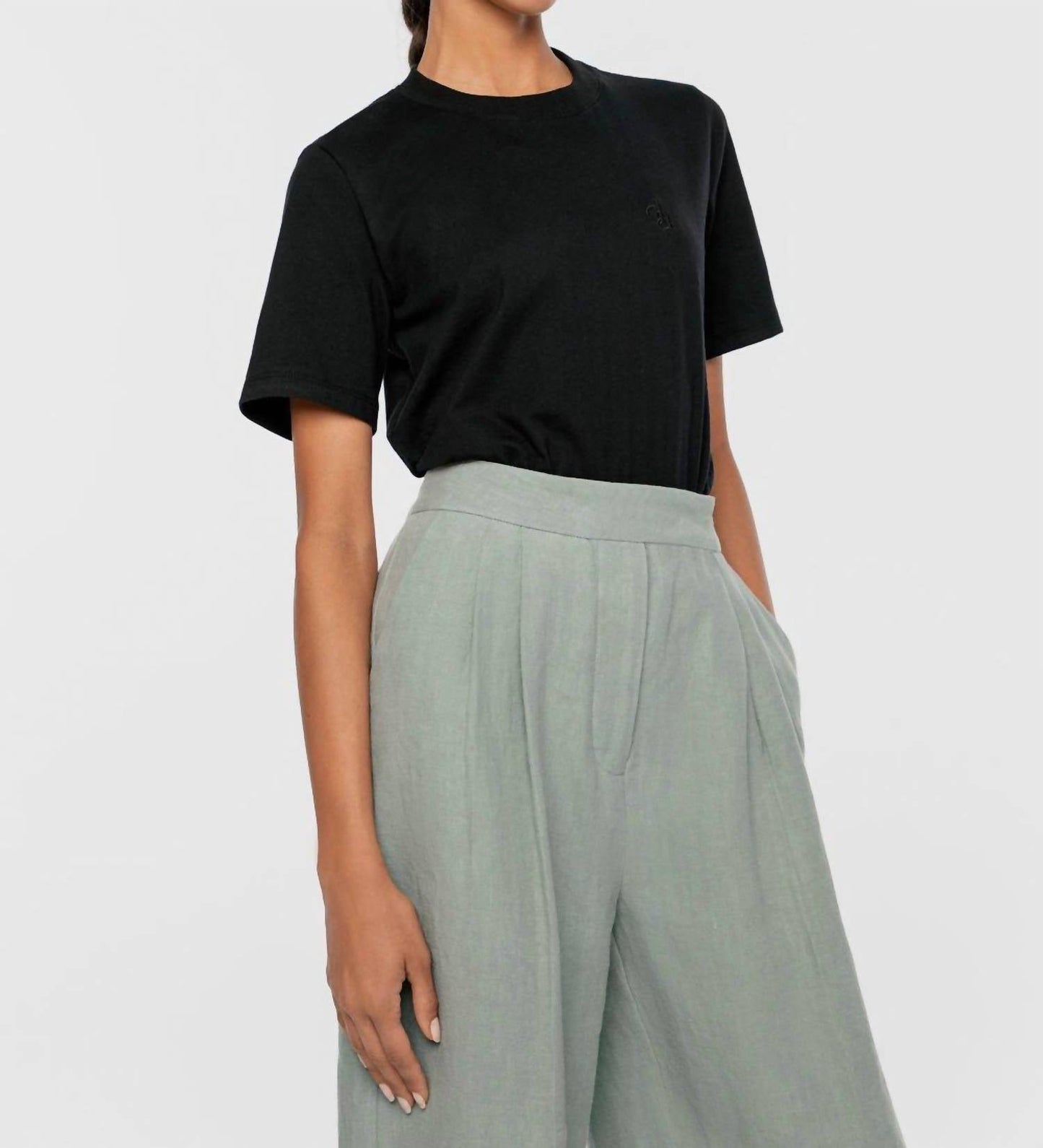 Dāl The Label - Essential T-shirt