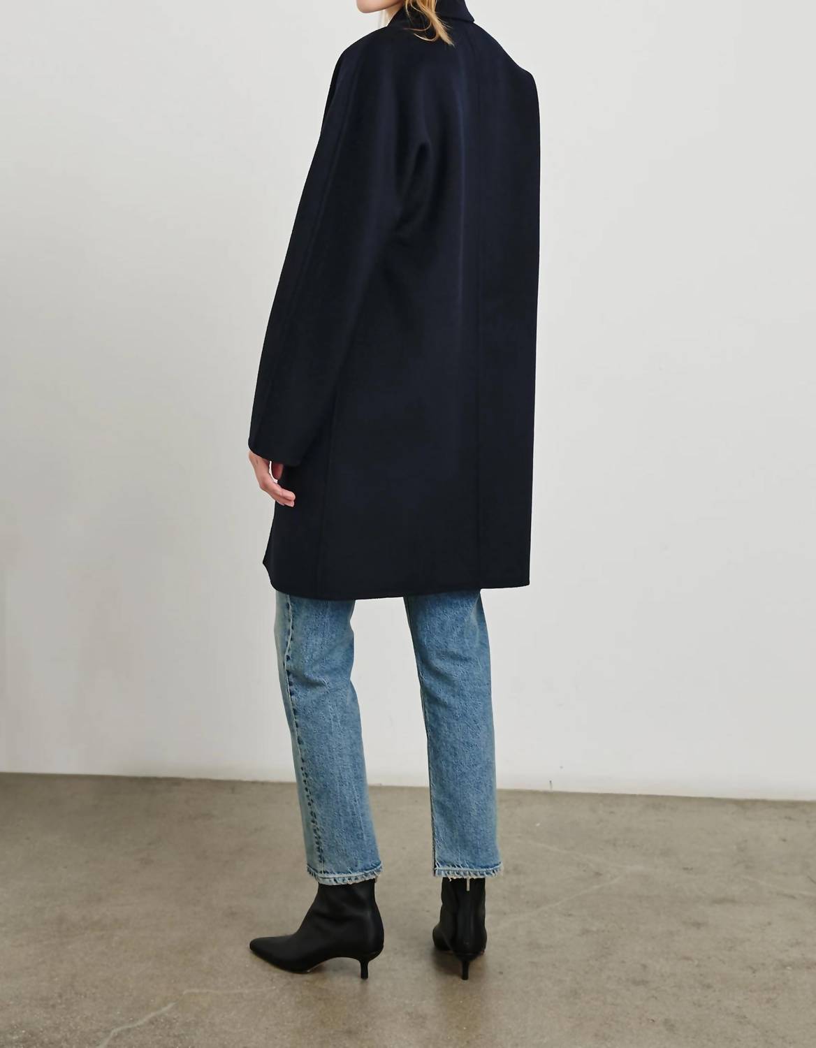 Rails - Everest Coat