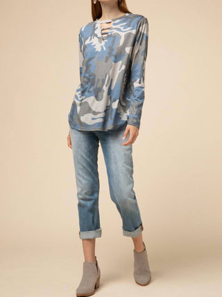 Entro - Camo Keyhole Top