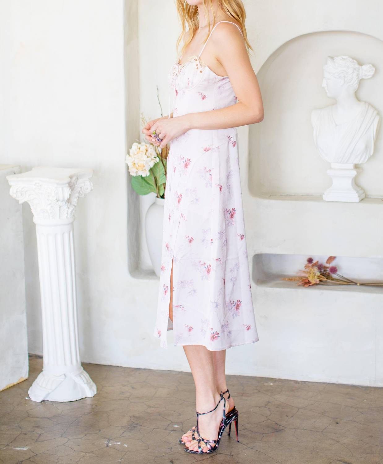 Kestan - Daphne Midi Dress