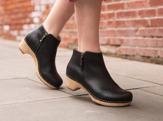 Dansko - Women's Lizanne Bootie Clogs