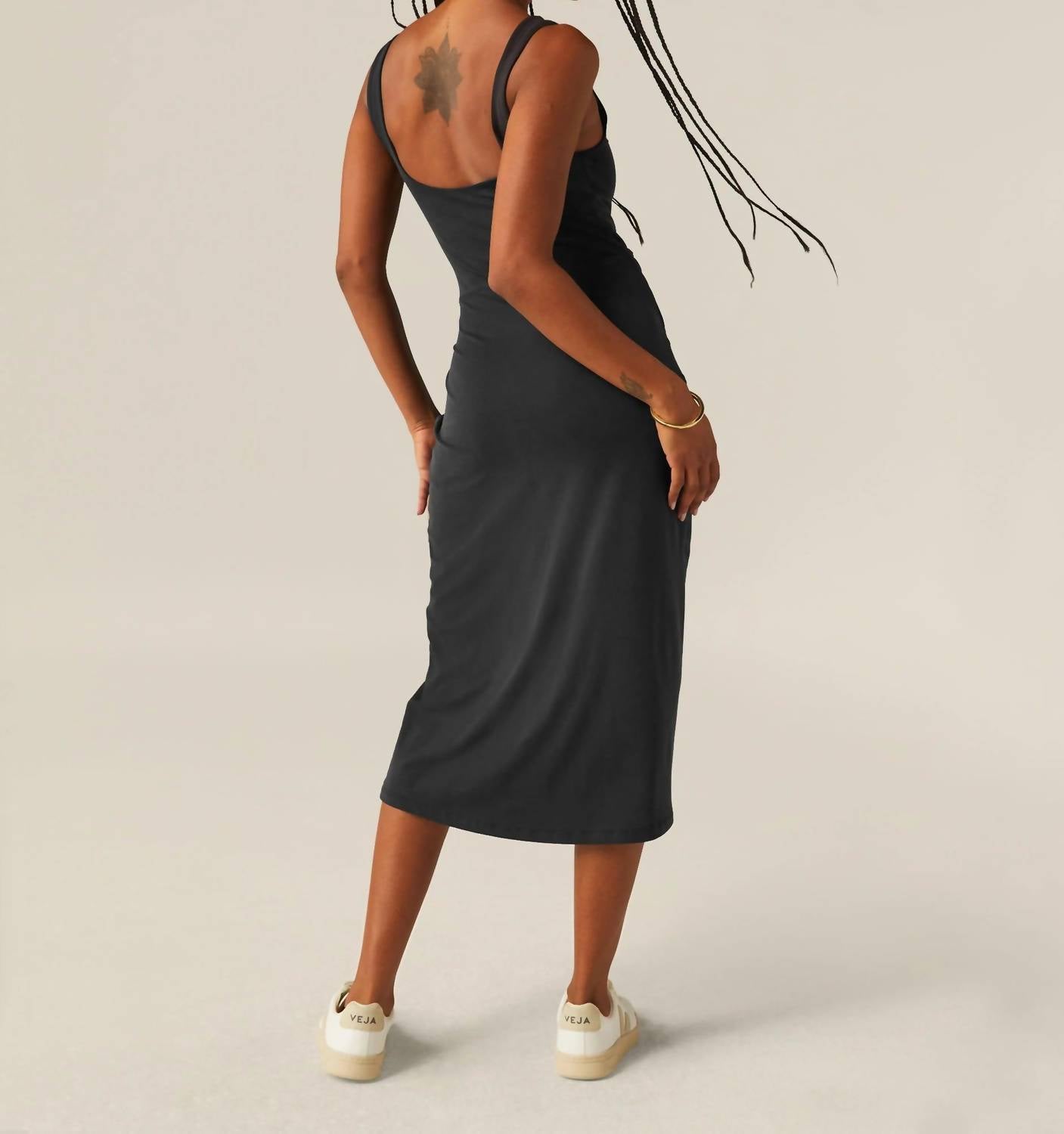 Beyond Yoga - Intrigue Midi Dress