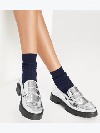 Tory Burch - Women's Classic Lug Loafer