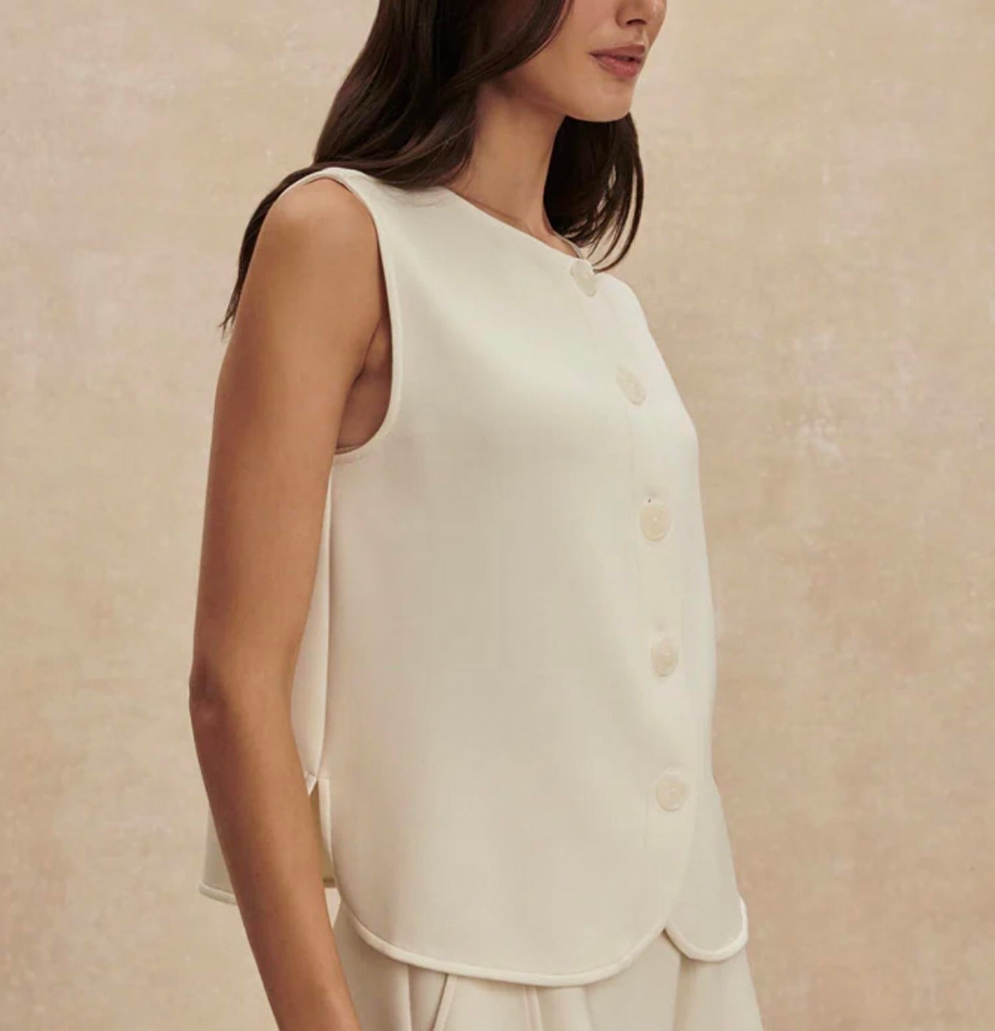 Varley - Josie Buttton Through Tank