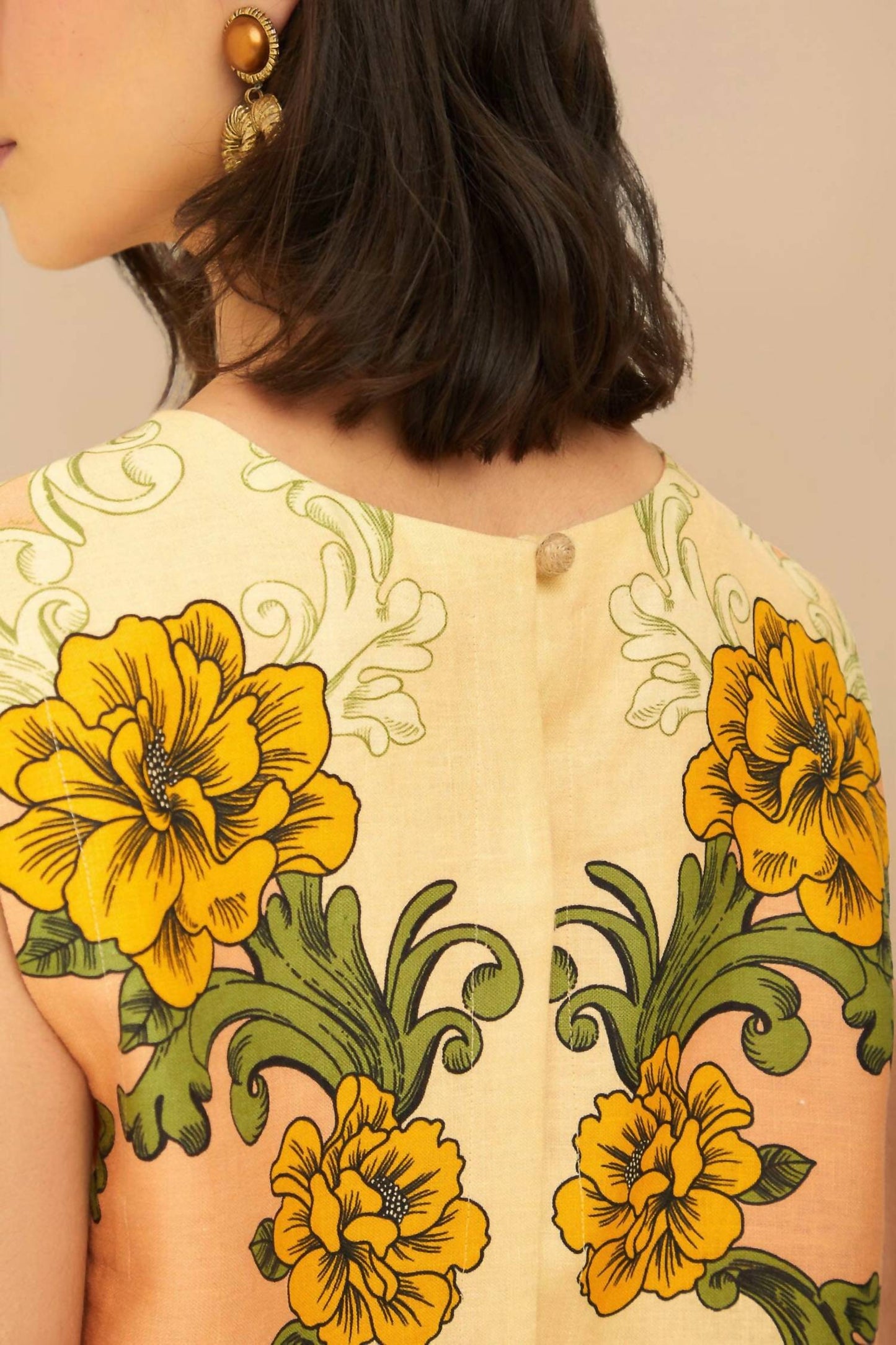 Farm Rio - Delicate Flower Arabesques Linen Crop Top
