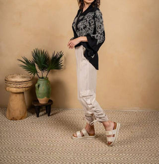 Paparazzi - Women's Embroidered Tie Front Blouse