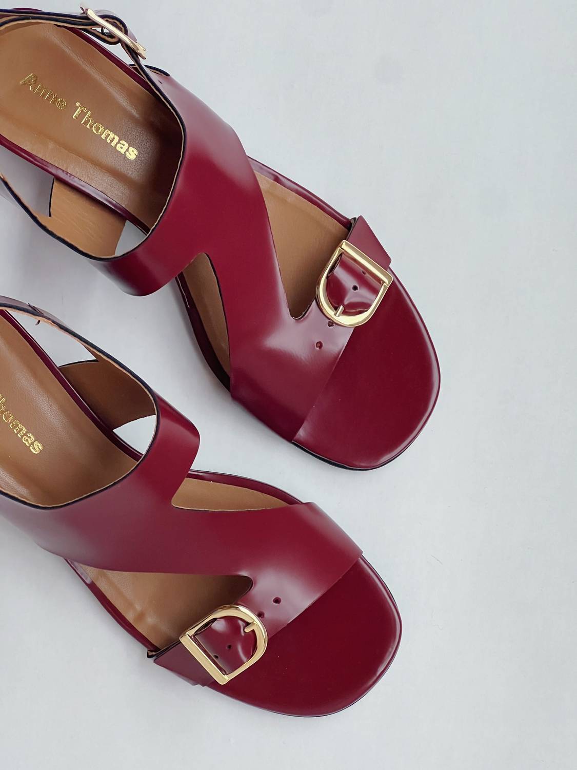 Anne Thomas - Women's Kabuki Sandal