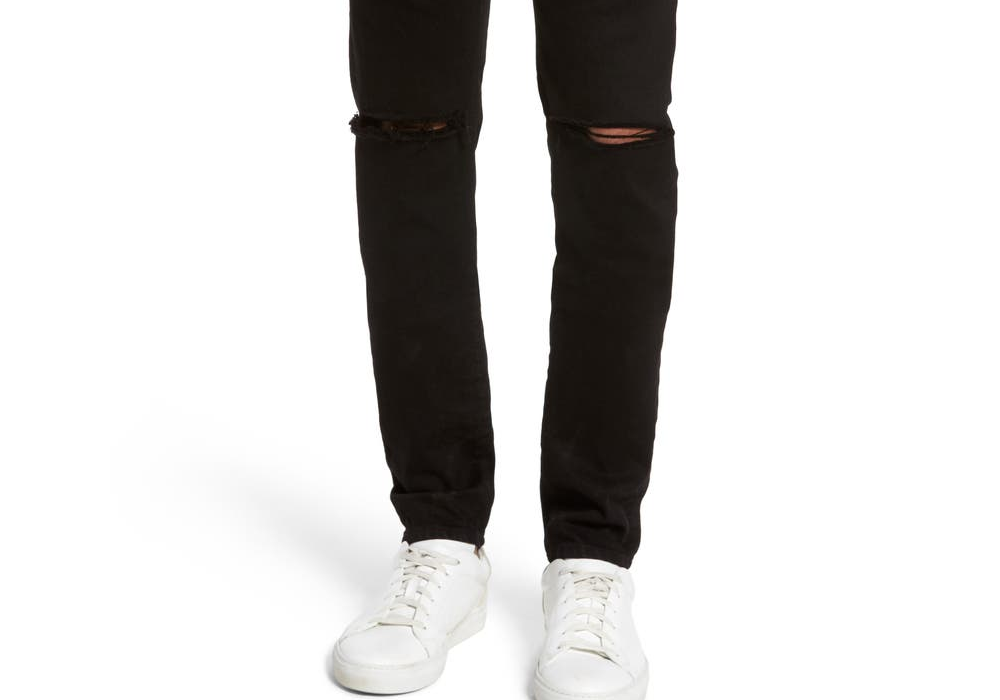 FRAME L'Homme Skinny Fit Jeans in Noir Slits , Size 33