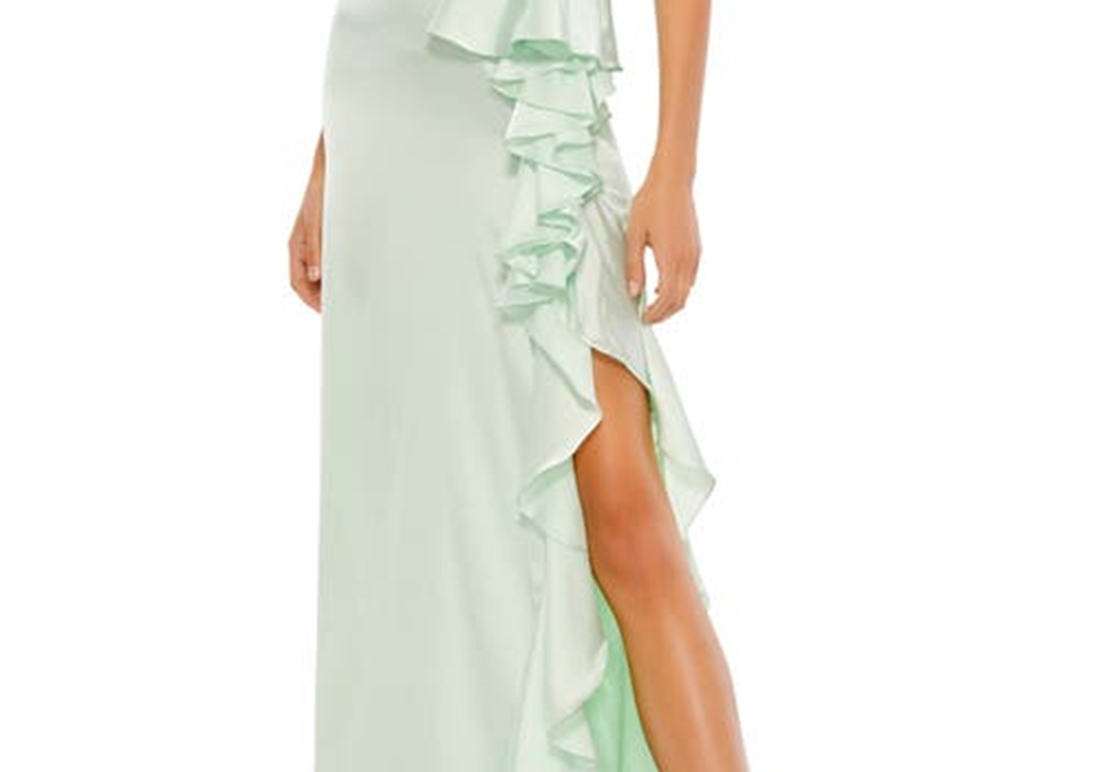 Ieena for Mac Duggal Ruffle Satin Trumpet Gown in Pistachio Size 4