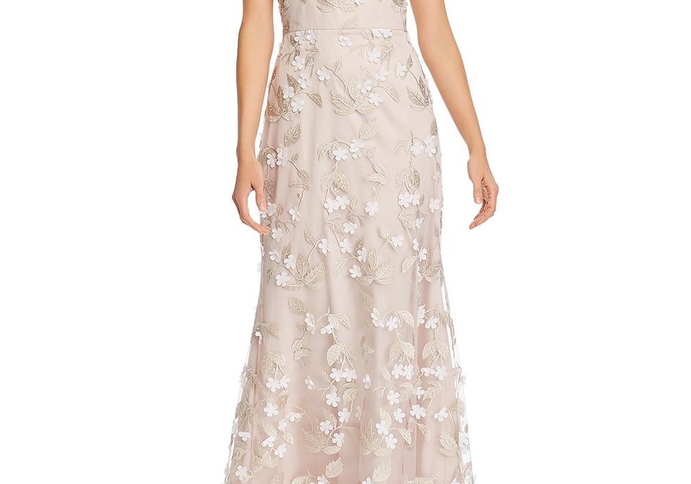 Eliza J Beige/White Floral Appliqué Gown Size 2