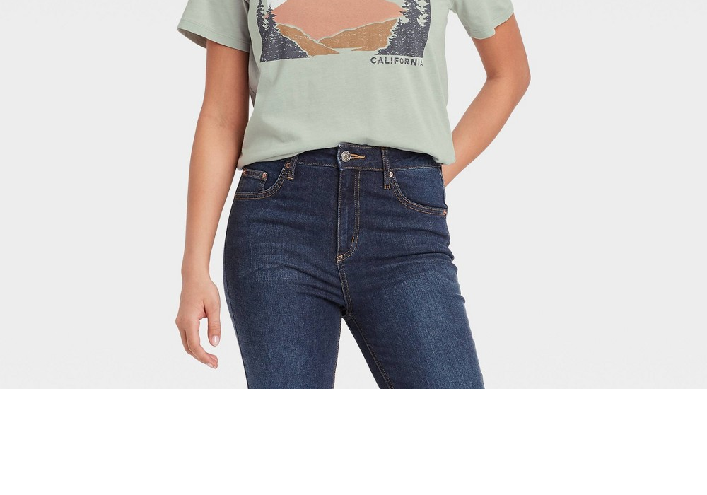 Women's Yosemite Short Sleeve Graphic T-Shirt Green Size XXL