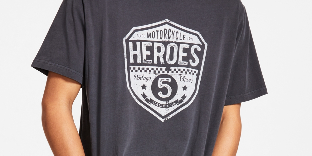 Heroes Motors Men's Logo Graphic T-Shirt Gray Size X-Large