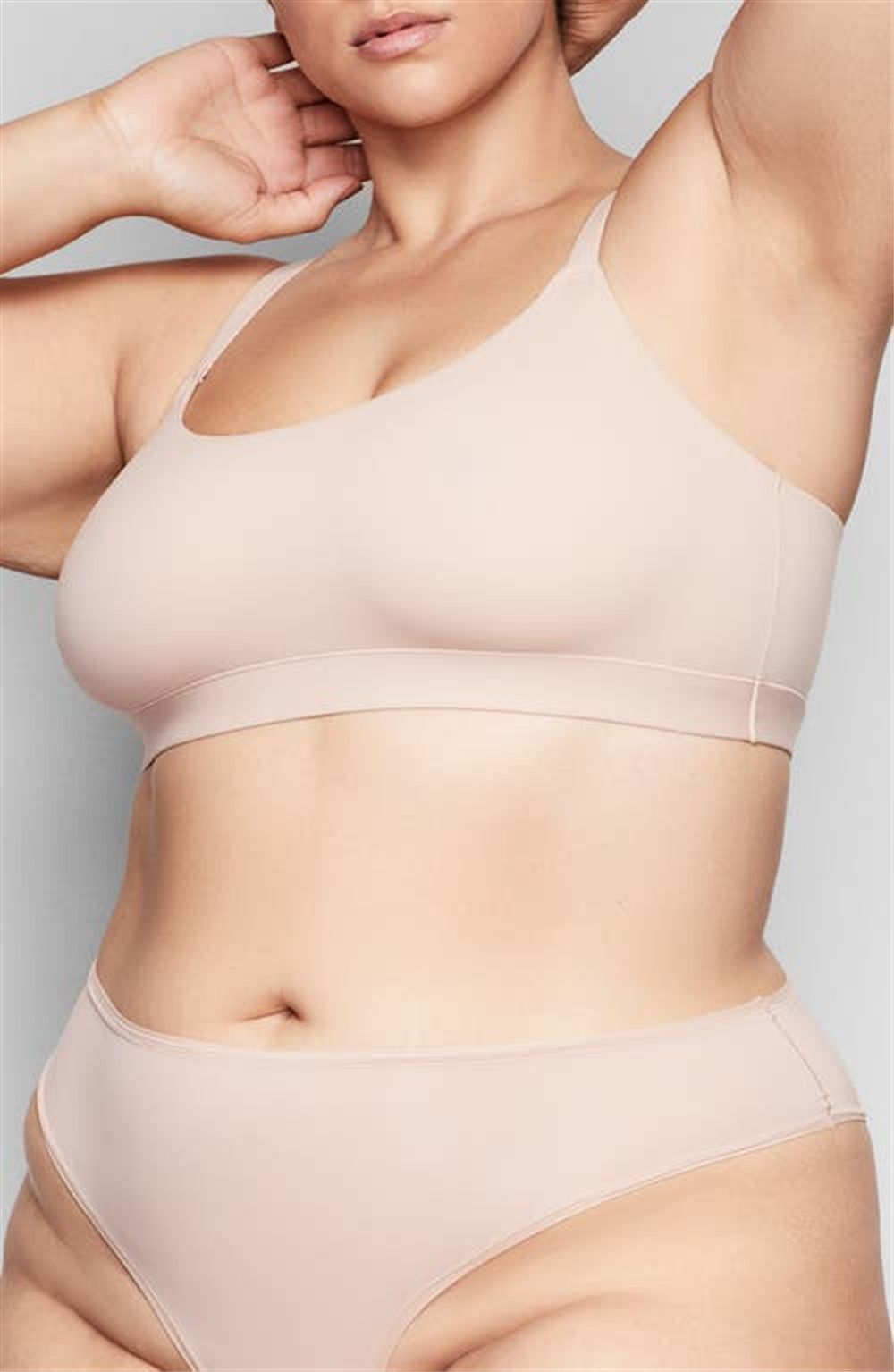 SKIMS Fits Everybody Scoop Neck Bralette in Mica Size M