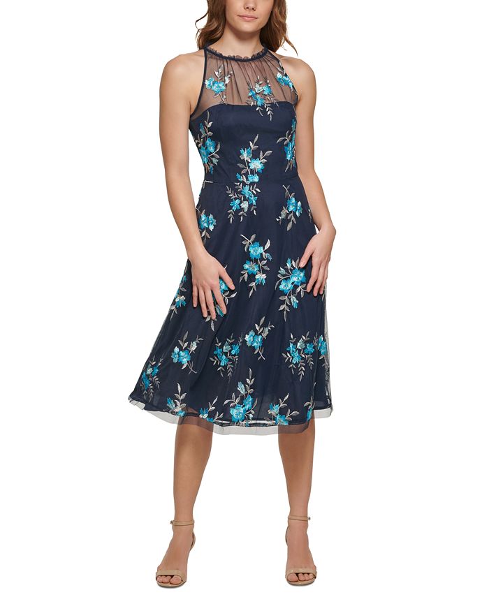 Vince Camuto Women's Floral Embroidered Halter Style Dress Green Size 6