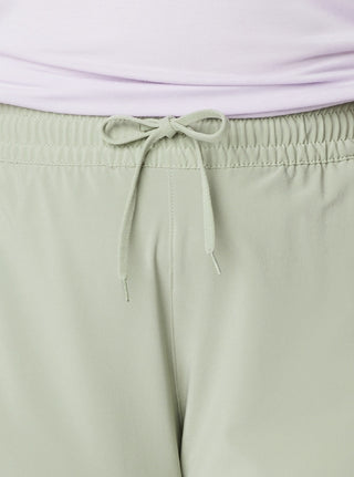 Columbia Women's Bogata Bay Stretch Shorts Green Size 2X