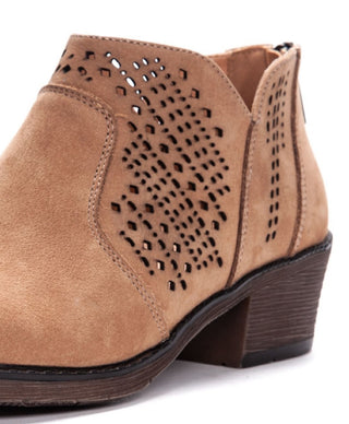 Propét Women's Remy Bootie Brown Size 9WW