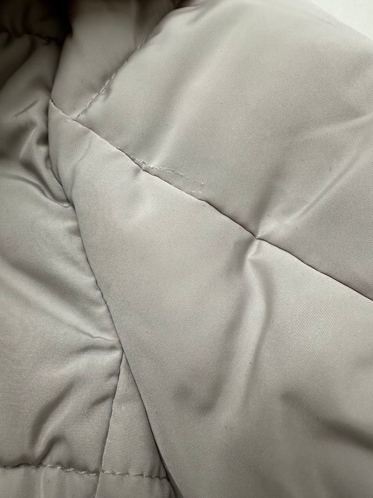 Calvin Klein Men's Puffer With Set Bib Detail White Size XX-Large