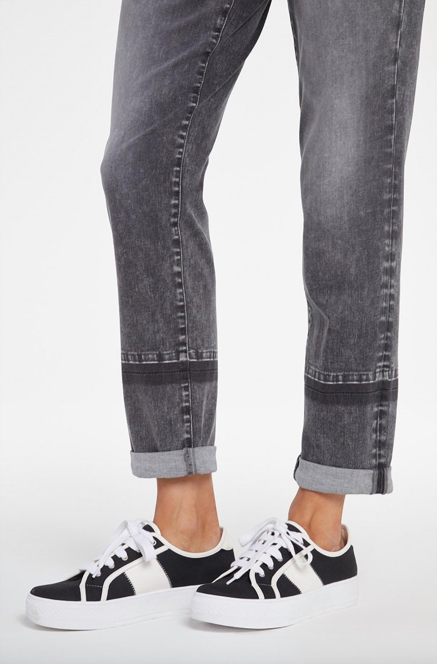 Nydj - Margot Girlfriend with Rolled Cuff Jean