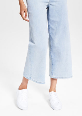 Tommy Jeans Women's High Rise Cropped Wide Leg Jeans Blue