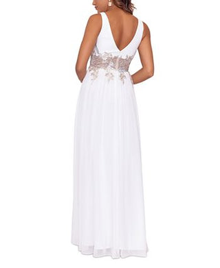 Betsy & Adam Women's V Neck Mesh Waist Embroidered Chiffon Gown White Size 6