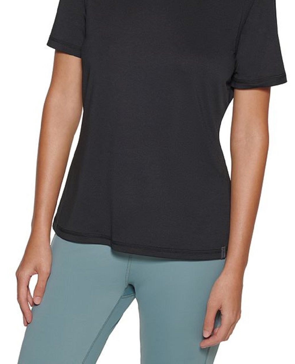 Bass Outdoor Women's Leus Trail Performance Top Black Size Medium