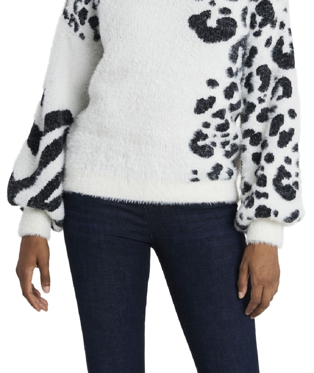 Vince Camuto Women's Animal Print Jacquard Fuzzy Sweater White Size X-Large