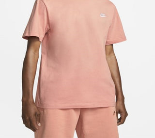 Nike Men's Club T-Shirt Pink Size M
