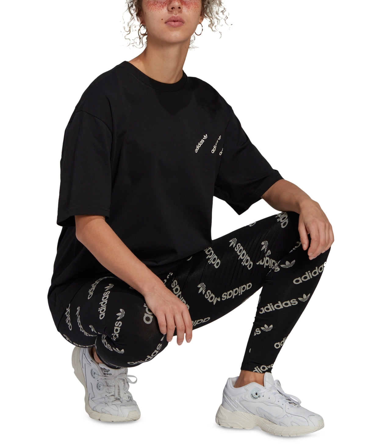 adidas Women's Logo Graphic Tee Black Size Medium