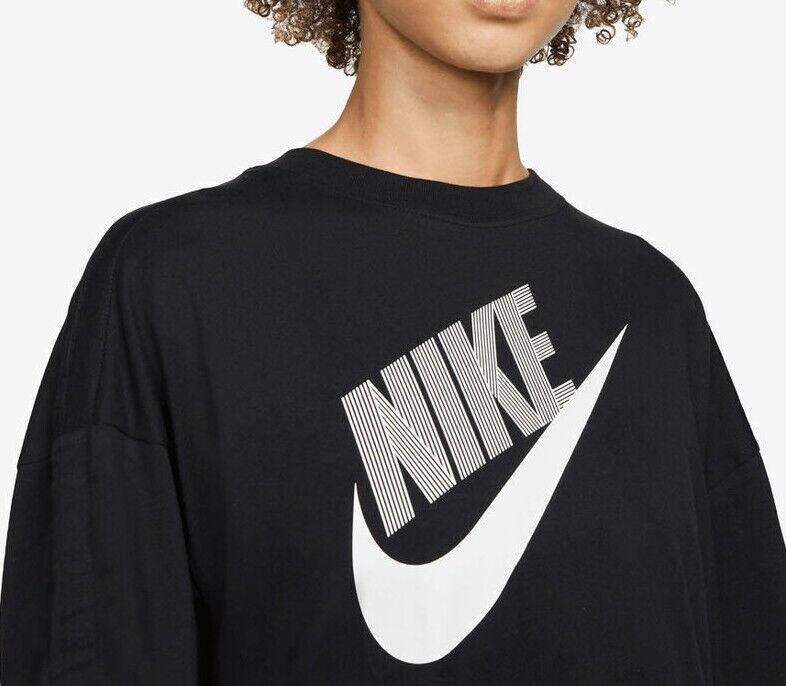 Nike Women's Sportswear Dance Tee Black Size Medium