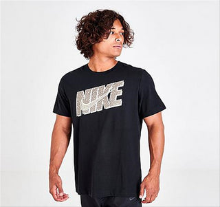 Nike Men's Sportswear T-Shirt Black Size Large