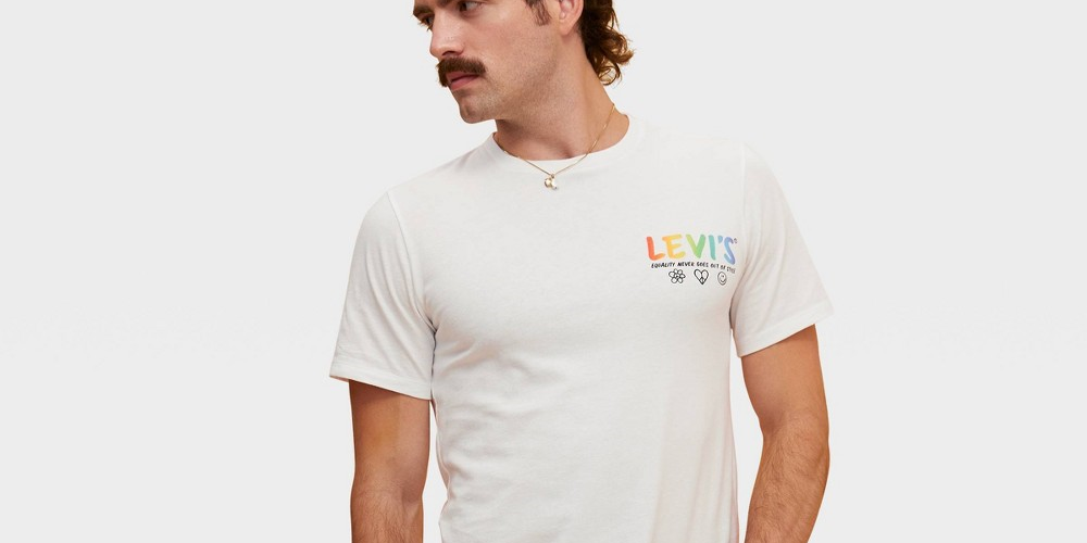 Levi's Men's Pride Standard Fit Short Sleeve Crew Neck Community Graphic T-Shirt White Size Medium