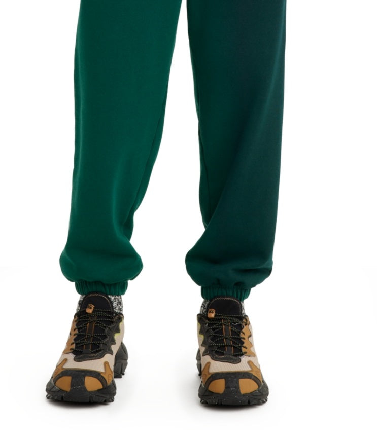 Levi's Men's Relaxed Fit Active Fleece Sweatpants Green Size Medium