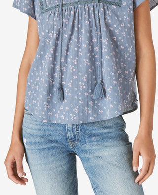 Lucky Brand Women's Pintuck Ladder Stitch Top Blue Size Medium