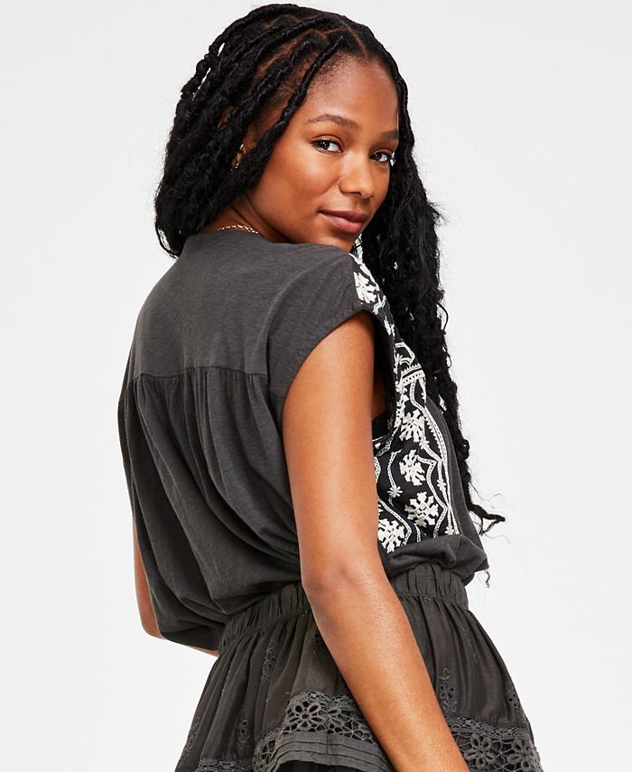 Lucky Brand Women's Embroidered Peasant Tee Black
