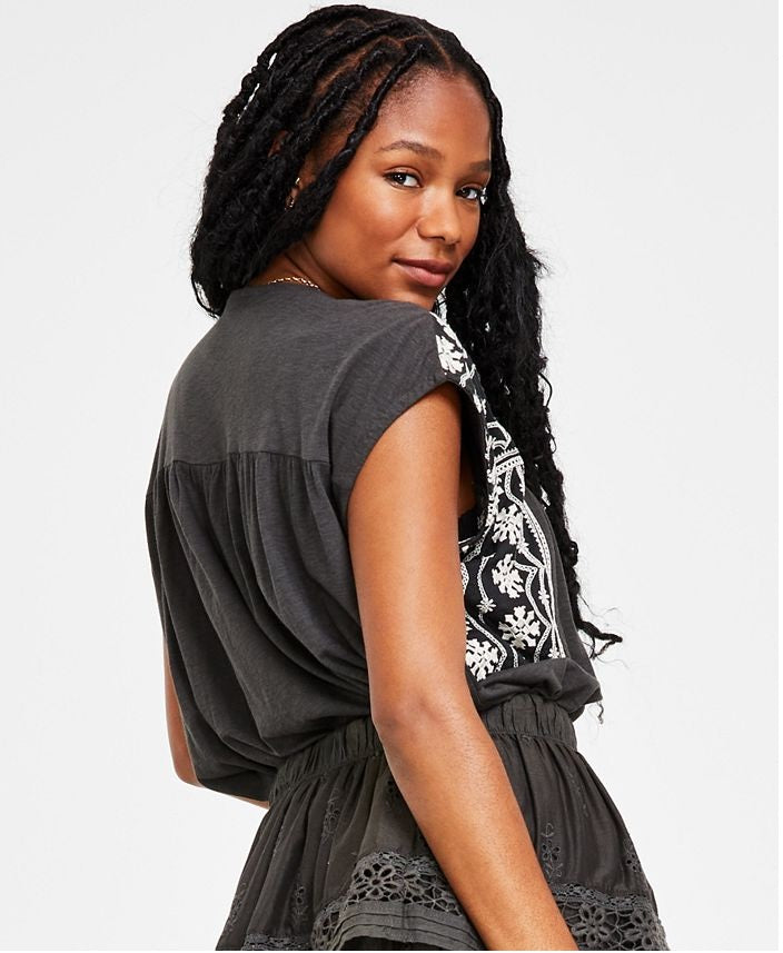 Lucky Brand Women's Embroidered Peasant Tee Black