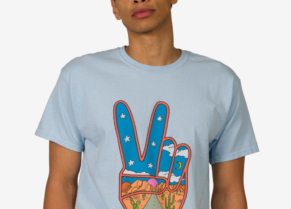 Junk Food Men's Trip In Peace T-Shirt Blue Size X-Large