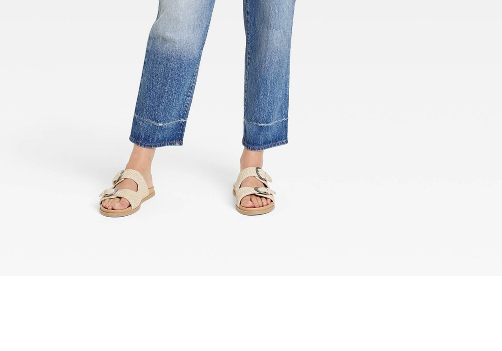 Universal Thread Women's Super-High Rise Vintage Straight Jeans Medium Wash Size 4