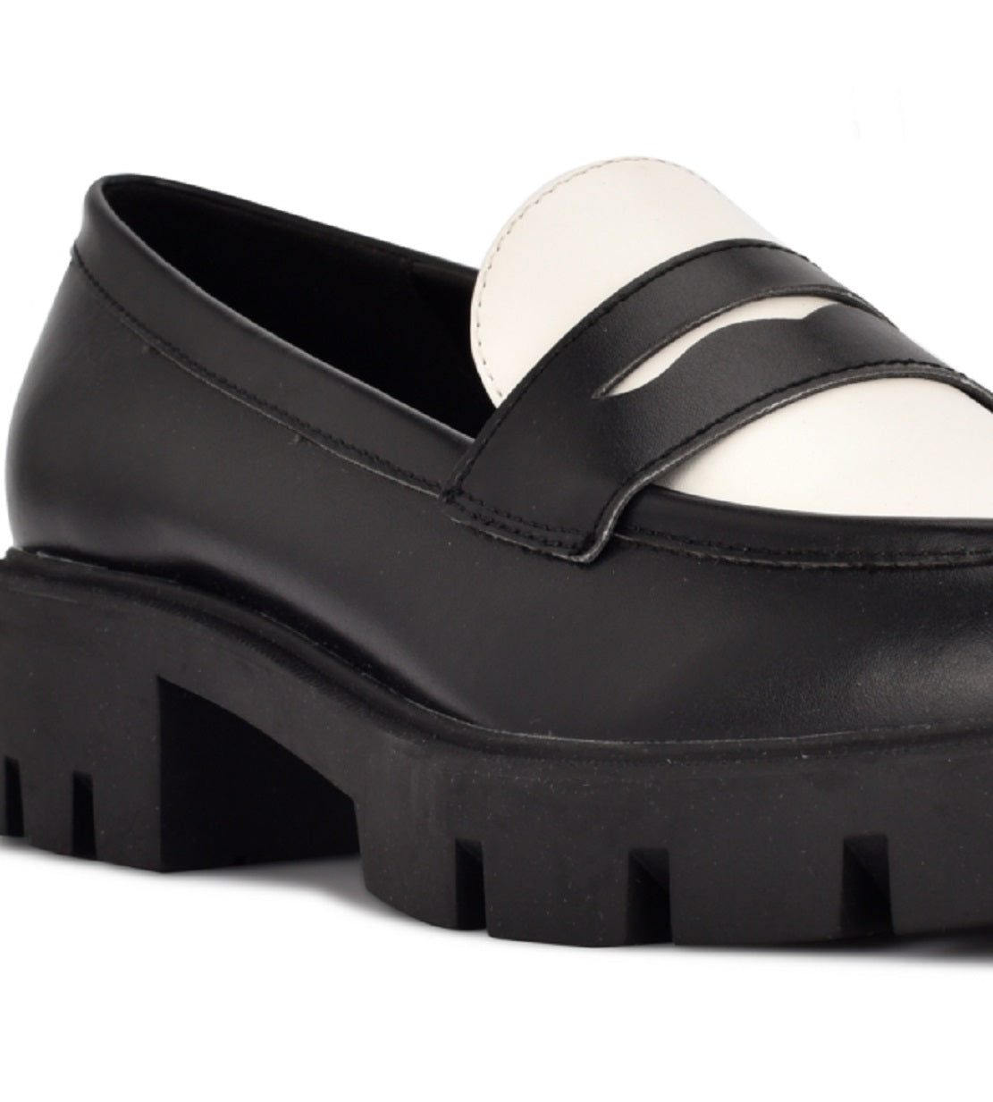 Nine West Women's Maibel Platform Penny Loafer Black Size 6.5 M