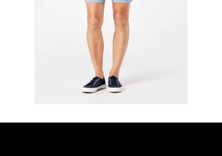 DENIZEN® from Levi's® Women's Mid-Rise 9 Bermuda Jean Shorts Jean Therapy Size 8