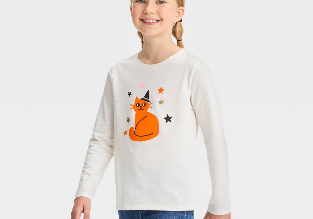 Cat & Jack Girls' Halloween Long Sleeve Graphic T-Shirt Cream Size S