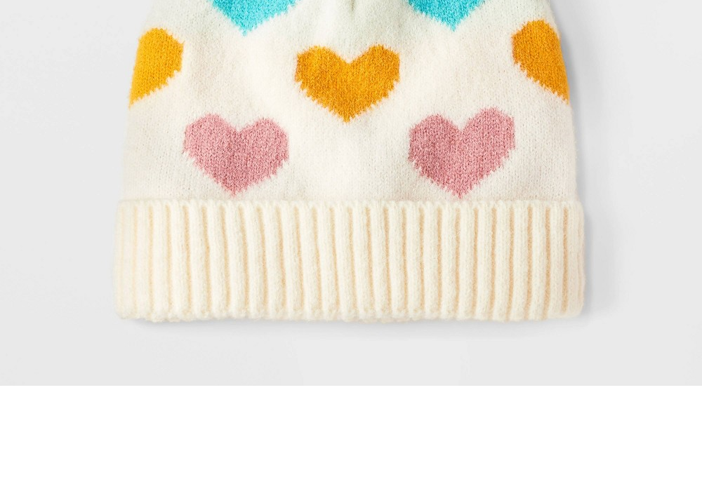 Cat & Jack Girls Cream Heart Jacquard Beanie One Size